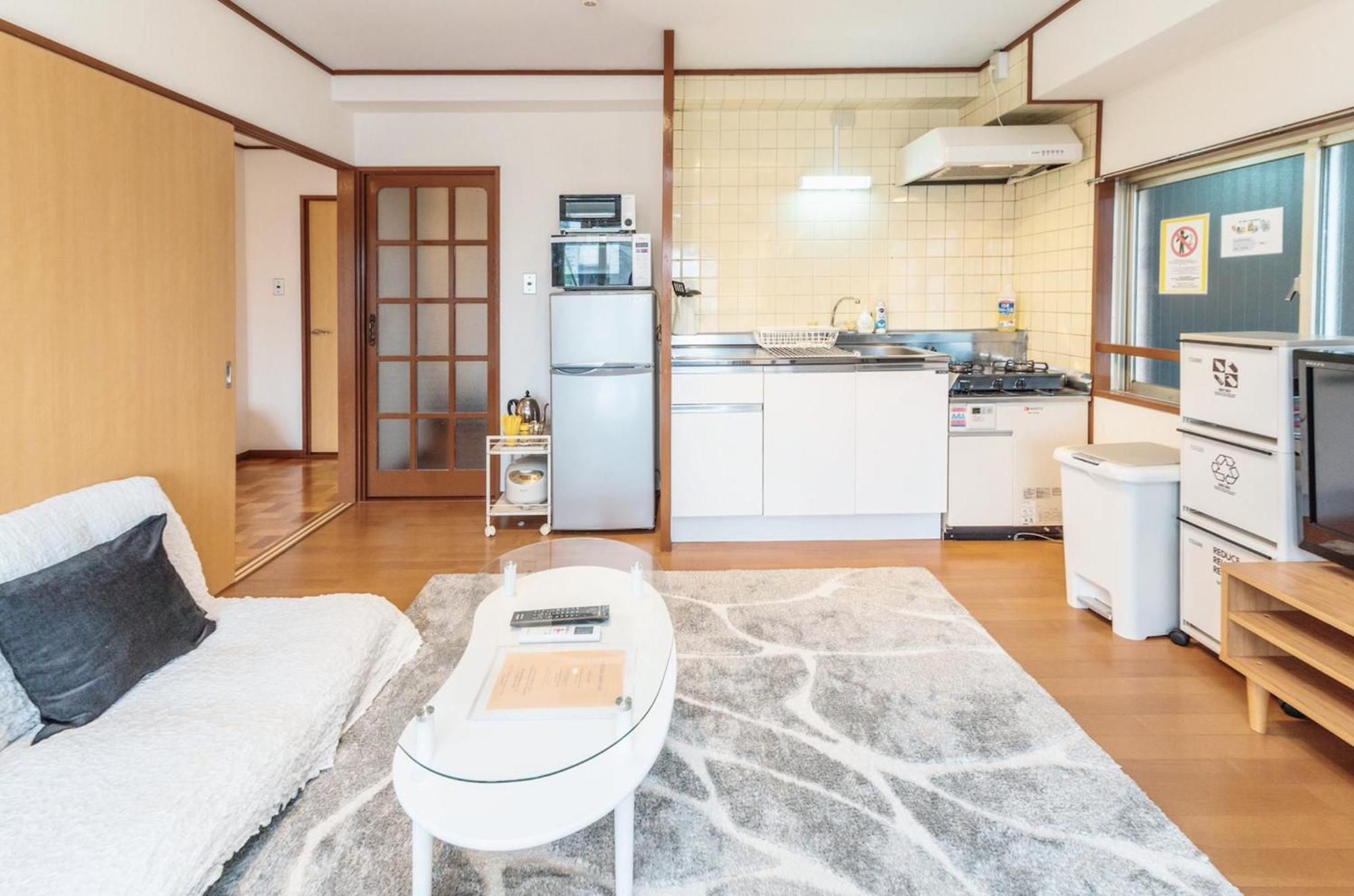 Appartamento 四谷松本館ビル *