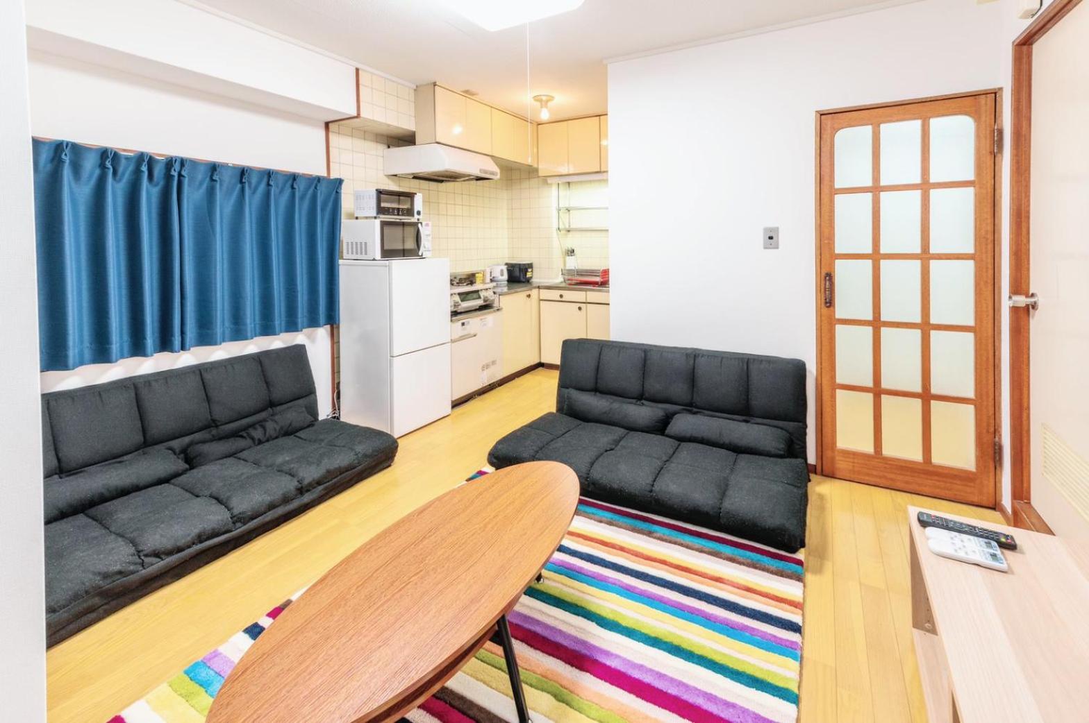 四谷松本館ビル Apartmán *